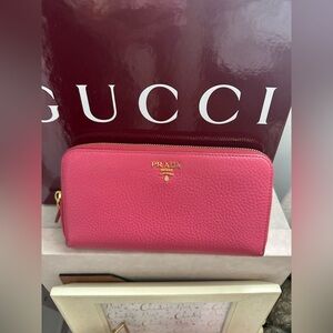 Prada Pink Pebbled Leather Zip Around Wallet Gold Logo Authentic